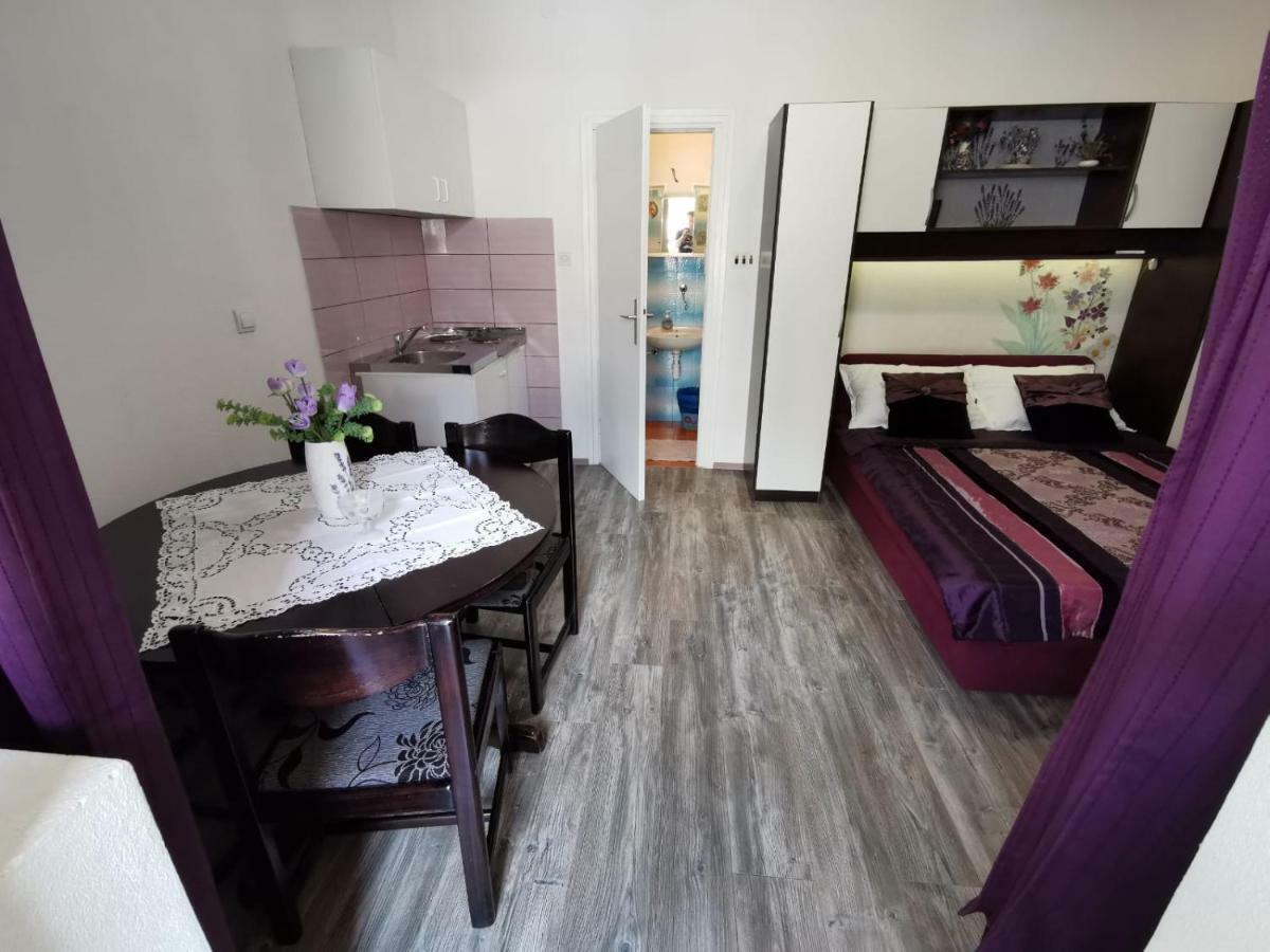 Deak Apartment Makarska